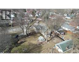261 QUEEN Street N - 43