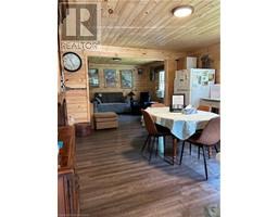 10 RIDGEWOOD Drive - 18