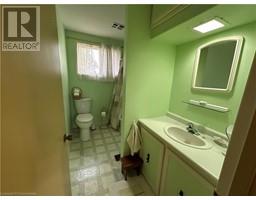 44 WOODHOUSE Avenue - 11