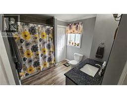 8 OAKWOOD Avenue - 14