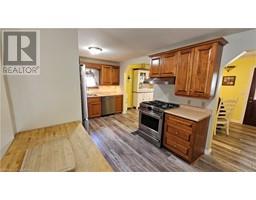 8 OAKWOOD Avenue - 15