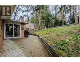 8 GLENDA Street - 7