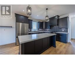 207 GIBBONS Street - 7