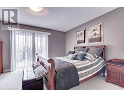 28 WOODLAND Crescent - 14