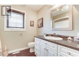 28 WOODLAND Crescent - 20