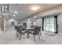28 WOODLAND Crescent - 29