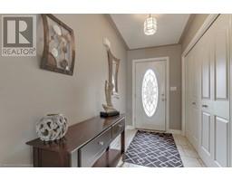 28 WOODLAND Crescent - 3