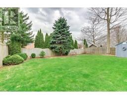 28 WOODLAND Crescent - 35