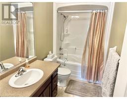 410 QUEEN Street S UnitNo. 23 - 15