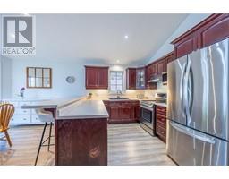6 VIOLA Court - 10