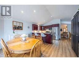 6 VIOLA Court - 13
