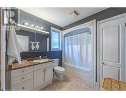 6 VIOLA Court - 18