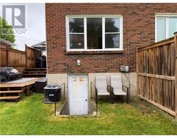 132 KING HIRAM Street - 32