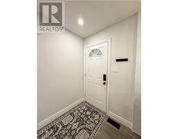 132 KING HIRAM Street - 6