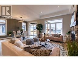 82 DUCHESS Drive - 12