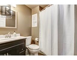 26 RICHARDSON Drive UnitNo. 26 - 10
