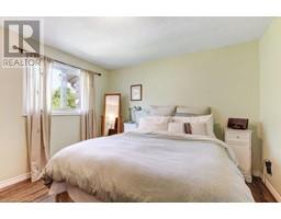 26 RICHARDSON Drive UnitNo. 26 - 11