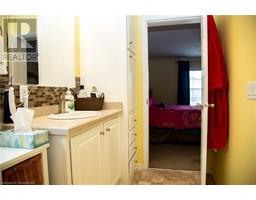 22 CRICKLEWOOD Crescent - 14
