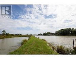 22 CRICKLEWOOD Crescent - 38