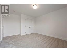 111 AMBER Street - 19