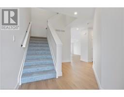111 AMBER Street - 3
