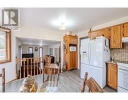 2 ANGLE Street - 17