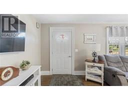 2185 24 Highway E - 5