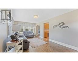 2185 24 Highway E - 6