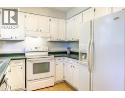 12 MILLER Crescent - 20