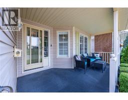 9 WALSINGHAM Drive - 2