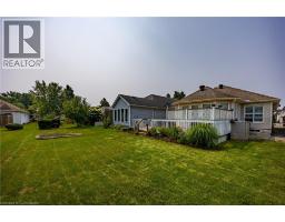 9 WALSINGHAM Drive - 24