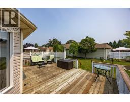 9 WALSINGHAM Drive - 27
