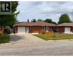 153 CONNAUGHT Avenue - 2