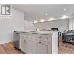 115 AMBER Street - 15