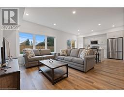 115 AMBER Street - 8
