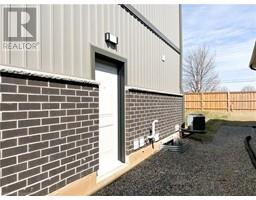99 AMBER Street - 33