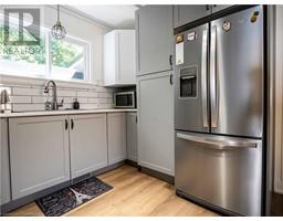 210 CHAPMAN Street W - 15