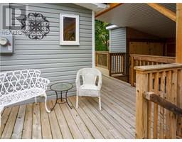 210 CHAPMAN Street W - 24