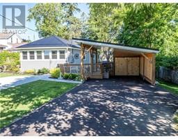 210 CHAPMAN Street W - 26