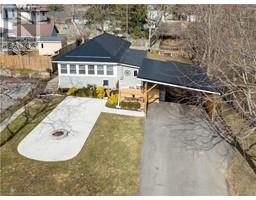 210 CHAPMAN Street W - 33