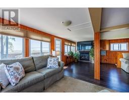 864 59 Highway - 13