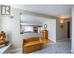 3 EMILY Street - 6
