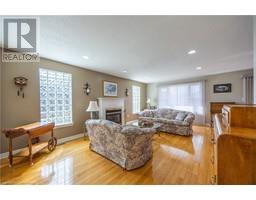 3 EMILY Street - 8