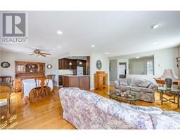 3 EMILY Street - 9