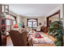 109 TALBOT Street N - 10