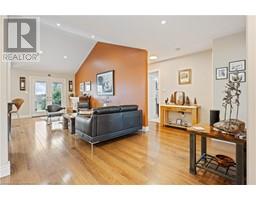 26 LAM Boulevard - 6