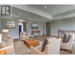35 VIOLA Court - 13
