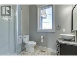 35 VIOLA Court - 25