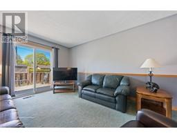 87 CROSIER Street - 6