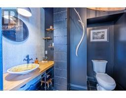1698 LAKESHORE Road - 17